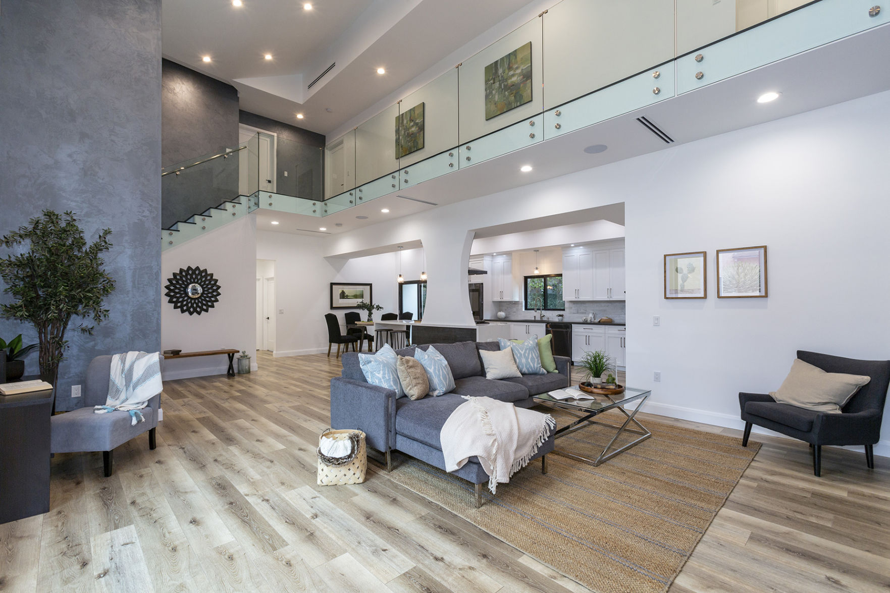 2_3914 Edenhurst.jpg